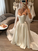 HERA GOWN