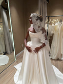 WINNIE GOWN